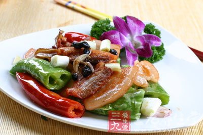 豬肉還可作為藥膳食療方中的配料之一