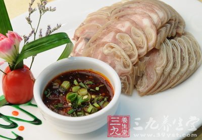 但痰火濕熱實邪熱病及疫病初期者