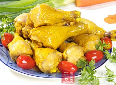 食用過多的肉類會造成體內脂肪和蛋白質等營養超標