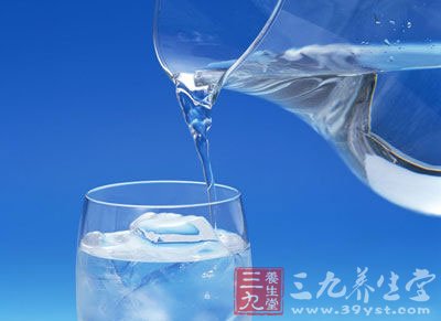 而且反復多次煮沸時間過長或超過24小時的開水