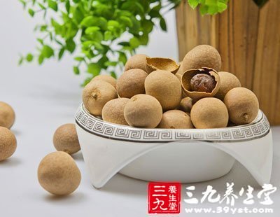 桂圓噴灑硫變艷噴灑硫酸或酸性溶液浸泡