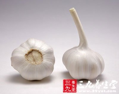 睡前吃大蒜導致失眠