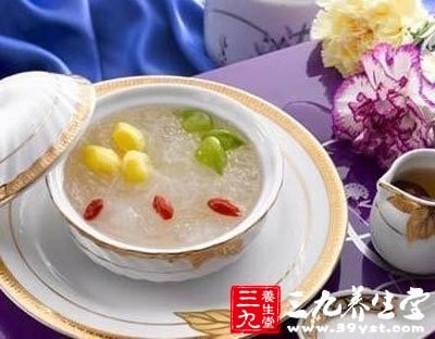 霜降養生喝白果蘿卜粥