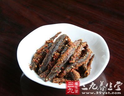 泥鳅不宜與狗肉同食