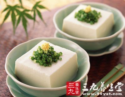蔥與豆腐、菠菜與豆腐相克