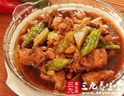 苦瓜鲈魚煲的做法