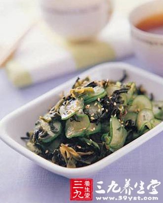 苦瓜拌海帶芽減肥