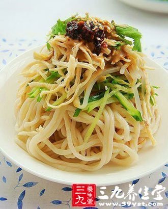 雞絲涼面的做法