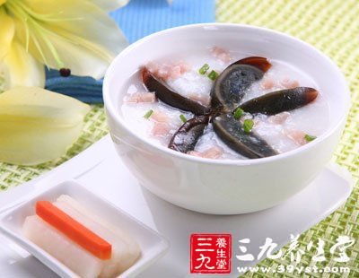 煮粥的水要充分沸騰才下材料