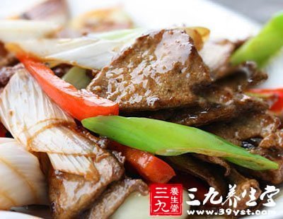 大蔥爆炒豬肝的做法