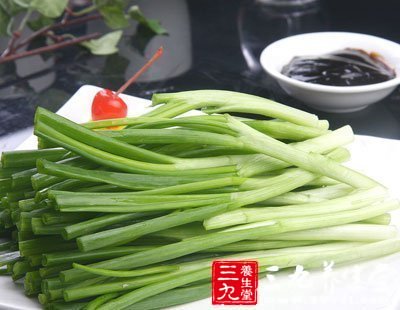 蔥含有具有刺激性氣味的揮發油和辣素
