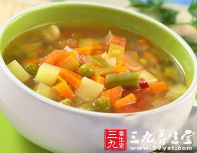 吃什麼養胃 泡菜土豆湯