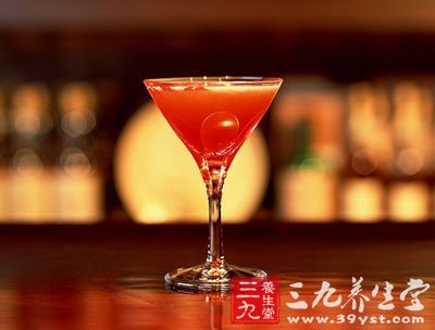 酒精飲料會讓你老得快