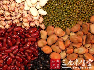對糖尿病患者一次性大量進食粗糧可能導致發生低血糖反應