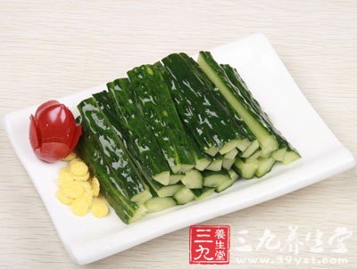 涼拌黃瓜可美容