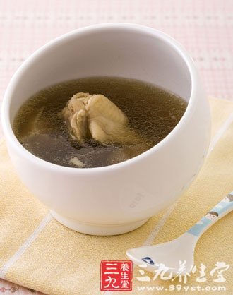 意投放時間最好在湯菜出鍋前投放