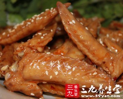 雞尖是淋巴腺集中的地方