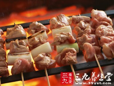 各種肉類做成的烤串
