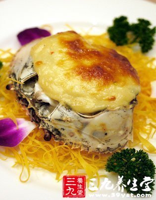 中秋佳節吃螃蟹 避開相克食物8要點