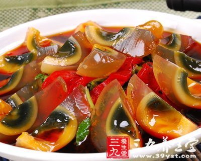酷暑炎夏 鹹蛋皮蛋多吃危健康