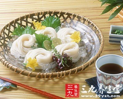 酷暑炎夏 鹹蛋皮蛋多吃危健康
