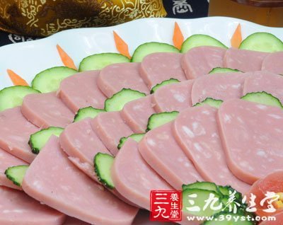 藏污納垢的“倉庫” 揭秘8種讓你短命的肉食