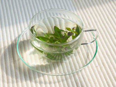 荷葉減肥瘦身水 輕松排毒痛快瘦