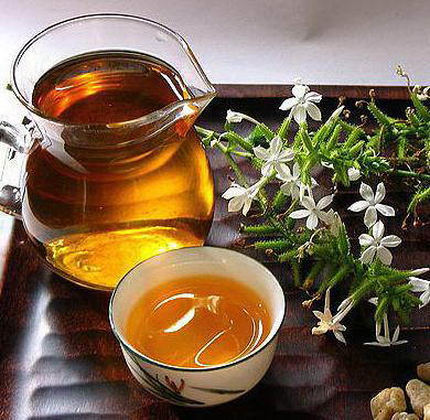 自制減肥花草茶 讓你愛上喝水
