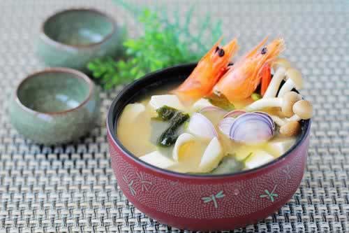 日式味增湯的做法