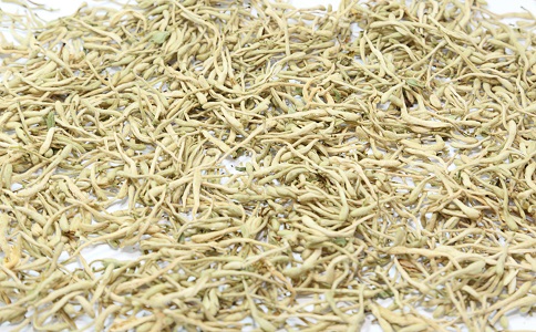 自制減肥茶的方法 如何自制山楂銀菊飲 山楂銀菊飲的做法
