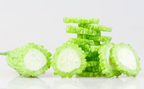 自制苦瓜茶的方法 如何自制減肥茶 自制苦瓜減肥茶的方法