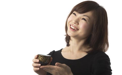 自制決明子海帶茶的方法 如何自制減肥茶 自制中藥減肥茶的方法