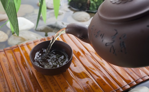 荷葉茶減肥法效果好嗎 荷葉茶減肥法減肥 荷葉茶可以減肥嗎