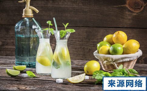 檸檬瘦身茶飲有什麼作用 檸檬真的能瘦身嗎 檸檬怎麼吃可以減肥