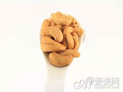 美味瘦身 5款健康沙拉 