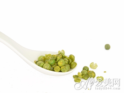  常吃鹼性食物有利於減肥 