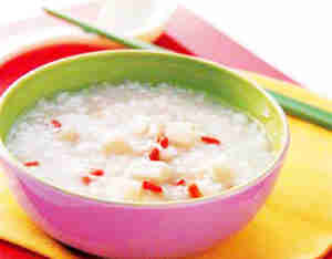 寒冬養生5款美味健身粥