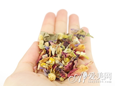  9種天然花草 排毒又美體 
