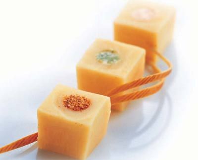  優酪乳+綠茶粉 不瘦都不行 