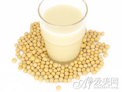  四種食物讓瑜伽塑身更有效 
