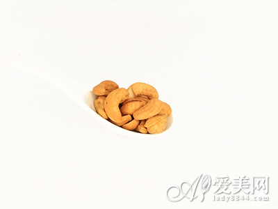  最佳消浮腫塑身食物推薦 