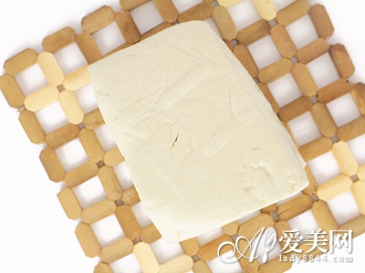  貪吃胖妹的十個減肥法 