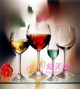  自制減肥藥酒 喝出s身段 