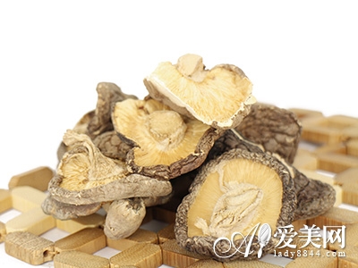  自制減肥藥酒 喝出s身段 