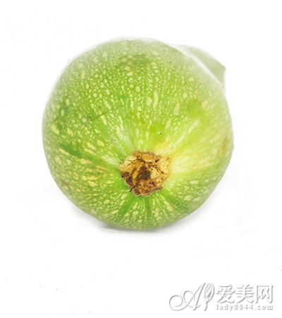  胸部不下垂秘決喝湯是王道 