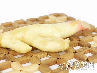  食譜+瑜伽 7天再顯苗條 