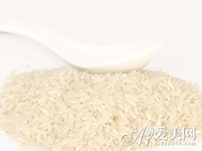  多彩膳食 吃出S型身材 