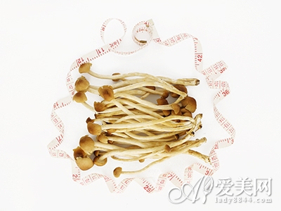  享“瘦”美味 低脂雙皮奶 