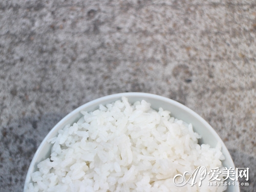 貪吃美眉多吃也瘦的秘訣