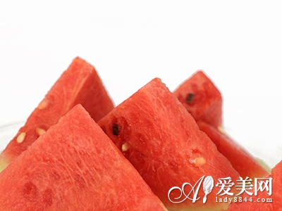  睡的香又能減肥的10種食物 